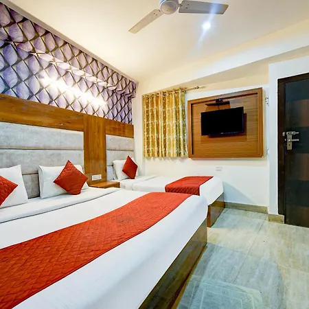 Transit Stay At Delhi Airport-3